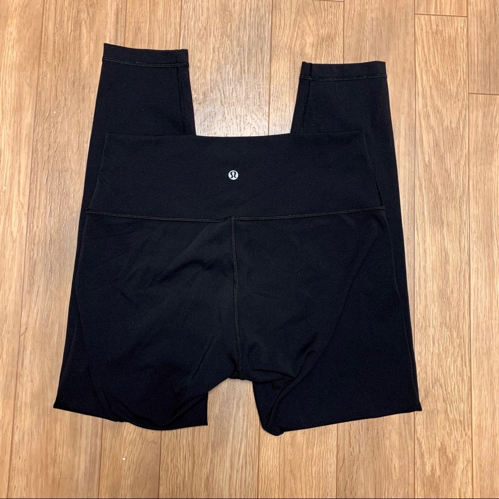 *SOLD* Lululemon High-Rise 7/8 Leggings Size 10